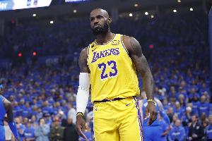 富保罗：我摸爬滚打很多年 第一次见詹姆斯这种不考虑金钱的情况