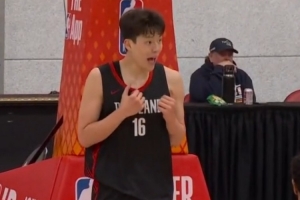 开拓者媒体人：杨瀚森遭遇的不公正判罚比任何球员都多